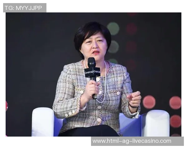 徐新在足球场上的成长历程与未来展望揭秘 徐新在足球场上的成长历程与未来展望揭秘